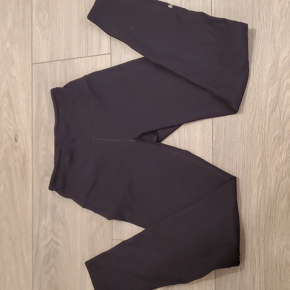 Split 59 women’s Black Leggings with White Stripes size tag removed size s - Picture 7 of 8